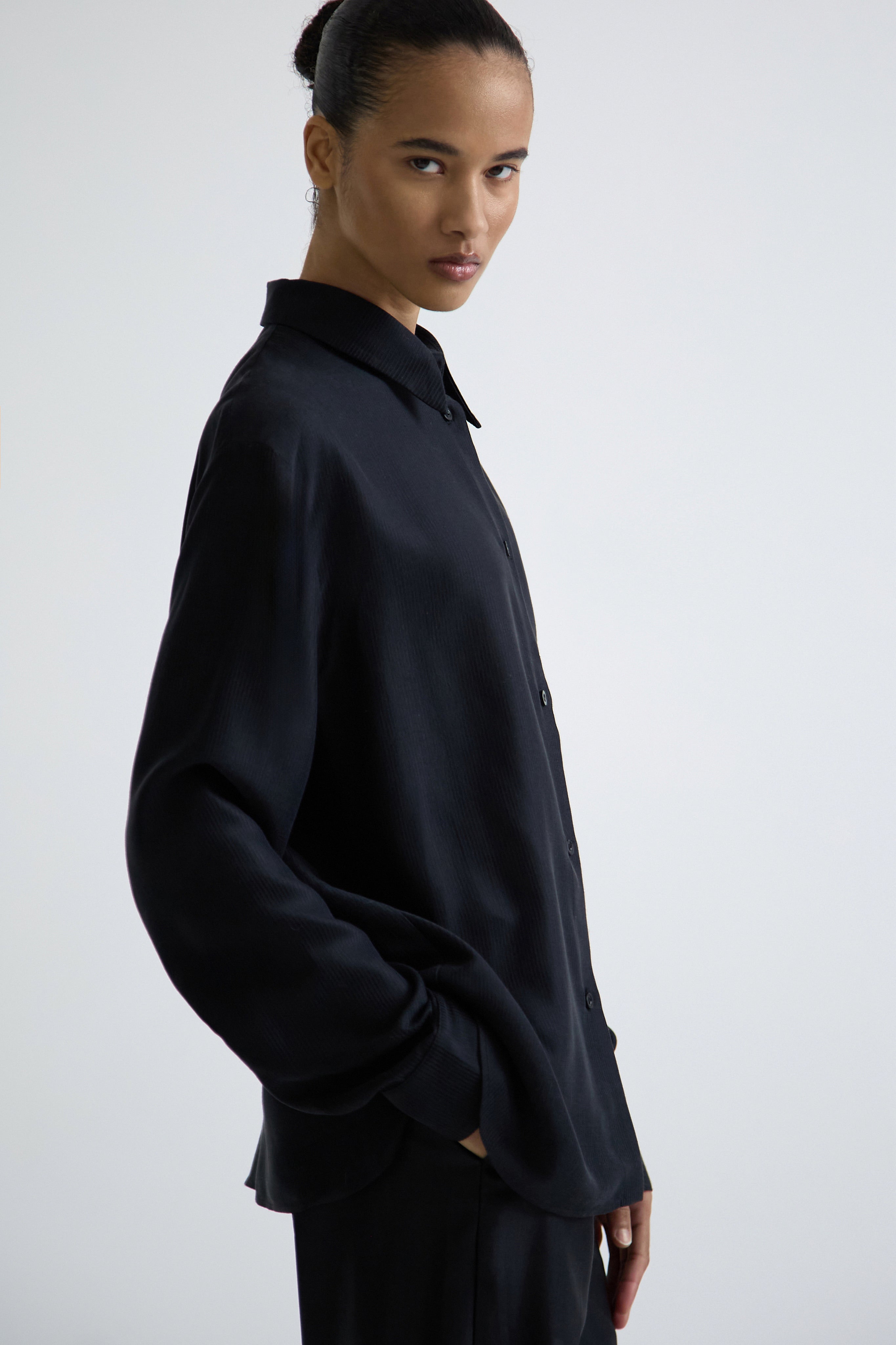 "Noir" silk shirt
