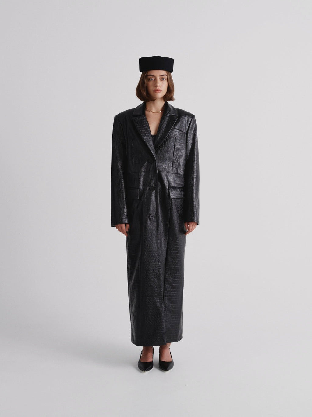 Trench coat in faux leather ‘Statement’