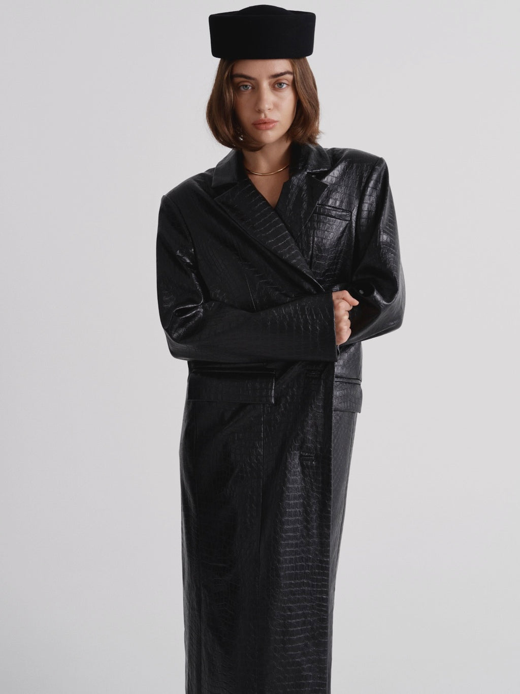 Trench coat in faux leather ‘Statement’