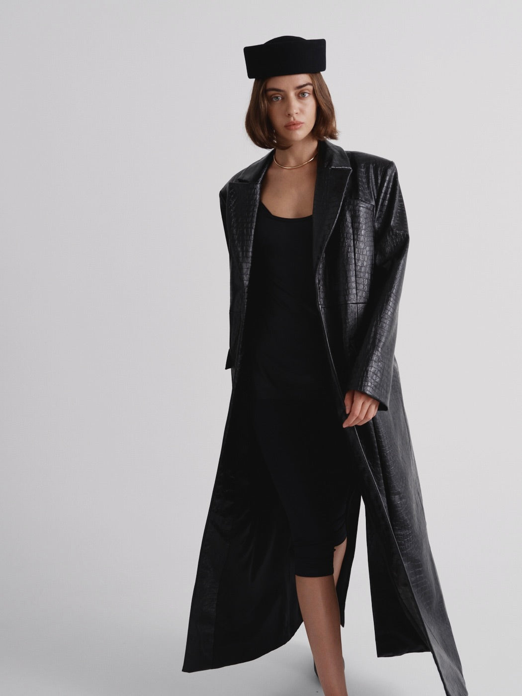 Trench coat in faux leather ‘Statement’