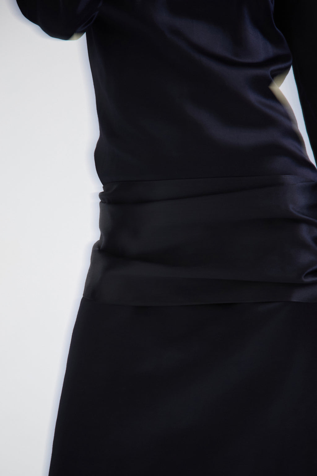 "Midnight" dress made of silk and cashmere