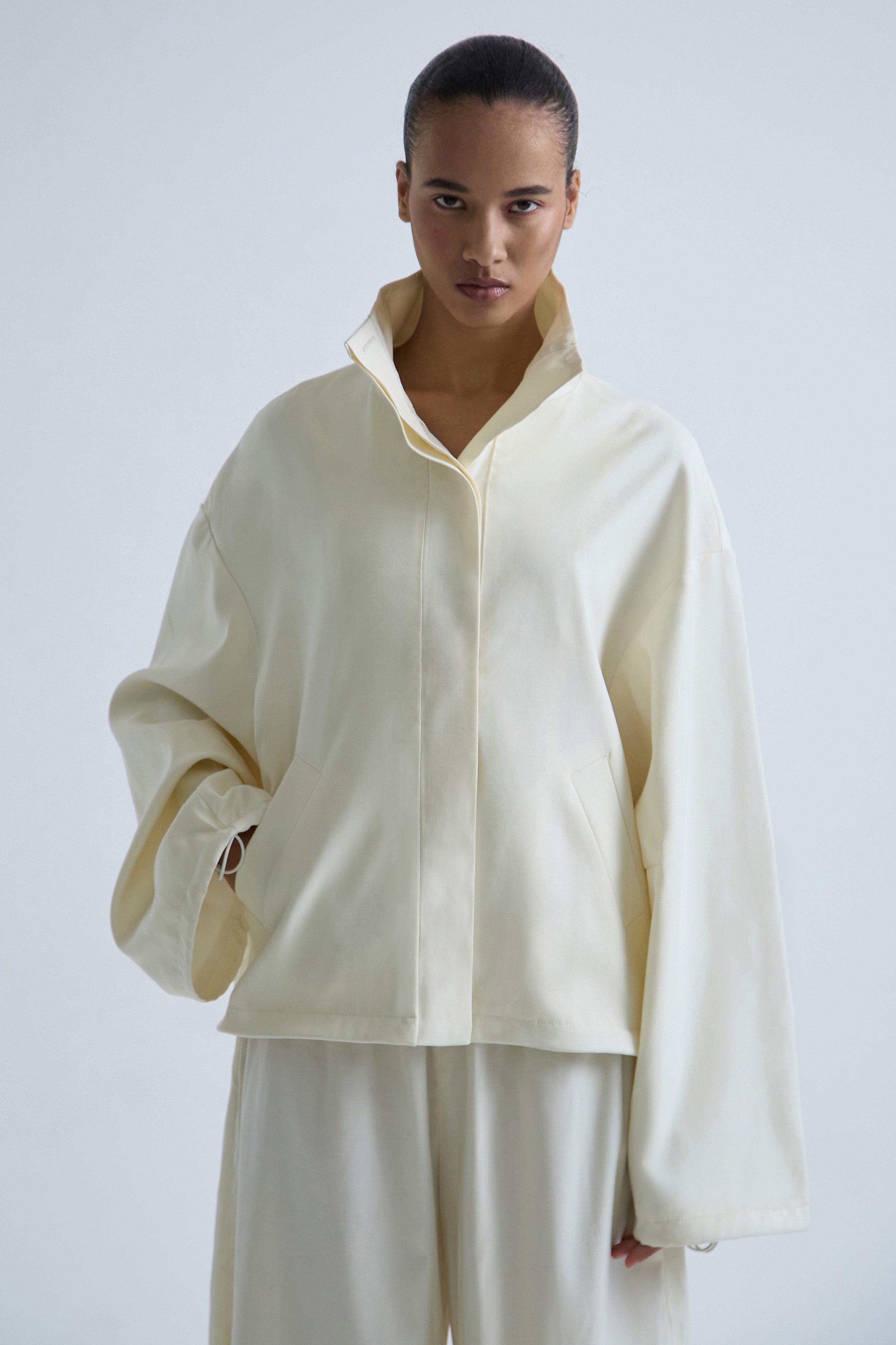 Bomber jacket ‘Flow’ made of Italian wool